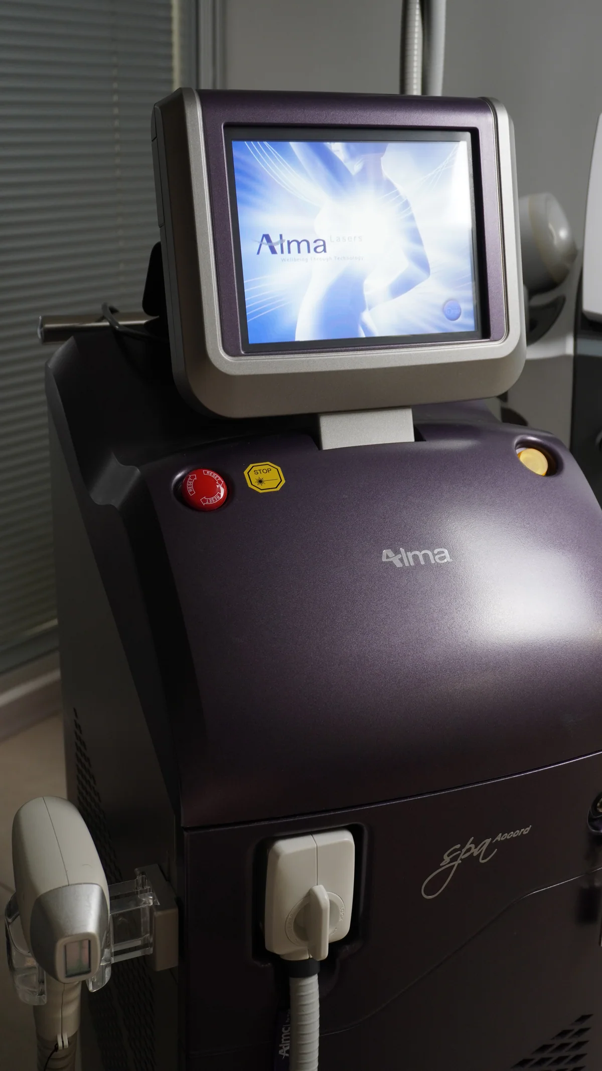 Tecnologia professionale Alma per l'epilazione laser